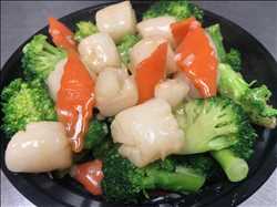 Scallops With Broccoli